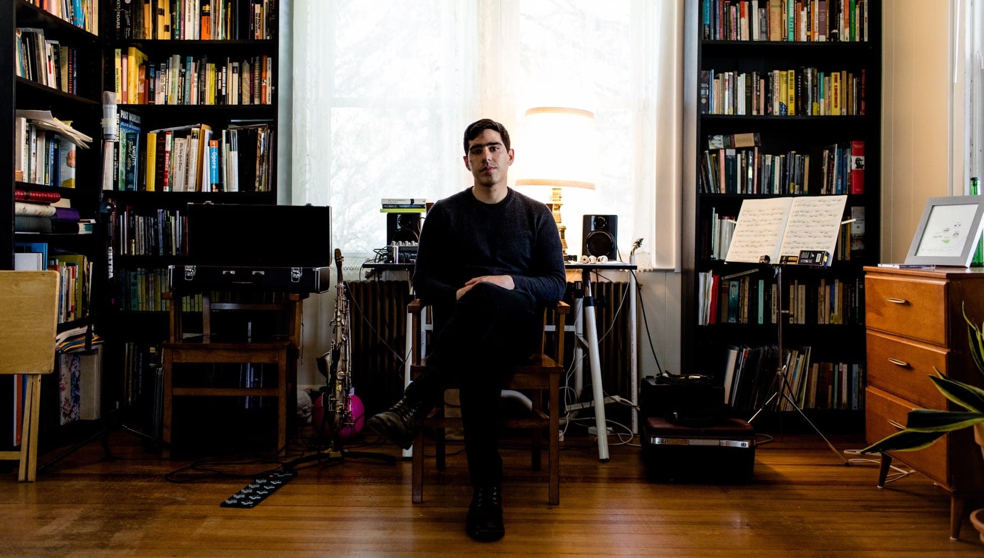 Experimental saxophonist Andrew Bernstein announces An Exploded View of Time on Hausu Mountain