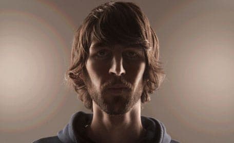 Brackles announces debut album