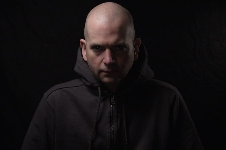 A Storm Of Light's Josh Graham drifts into sci-fi ambience on his debut as IIVII