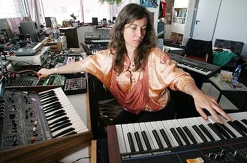 Stellar OM Source announces EP for Rush Hour