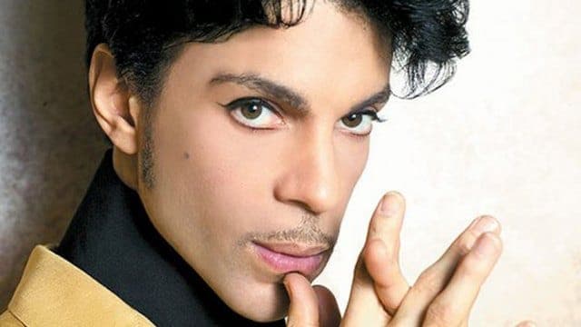 Prince announces a trio of Christmas weekend live shows