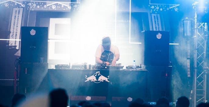 Stream recent FACT mixer Mr. Beatnick’s set from Sonar 2013