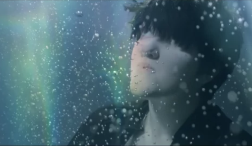 Watch the video for The xx’s ‘Chained’