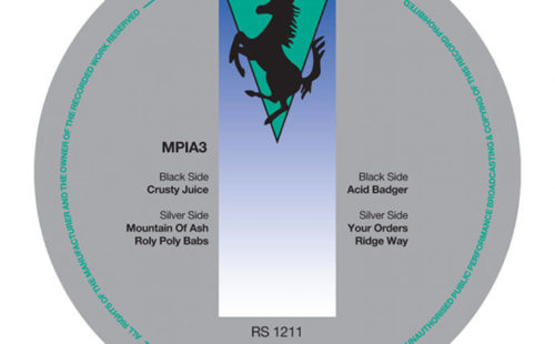 Premiere: R&S signing MPIA3 sees red on techno tubthumper ‘Crusty Juice’