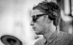 Premiere: Aeroplane remixes Alex Metric’s ‘Rave Weapon’