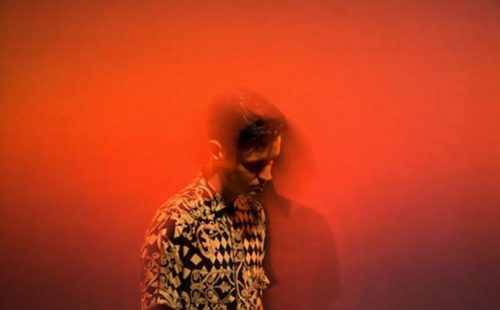 L-Vis 1990 gives away three superb edits