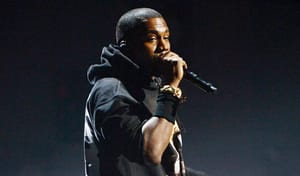 Kanye West scores his first UK number one since 2007 with <i>Yeezus</i> Kanye West scores his first UK number one since 2007 with <i>Yeezus</i>