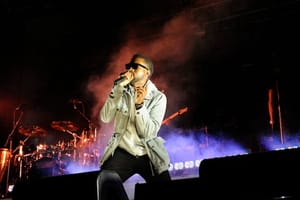 Kanye West and Kendrick Lamar expand <em>Yeezus</em> tour Kanye West and Kendrick Lamar expand <em>Yeezus</em> tour