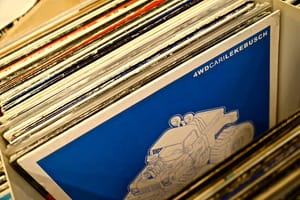 recordloft-AT8W0839