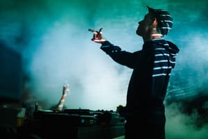 MaxwellSchiano_TriAngleRecords5YearNYC_2015RBMA39