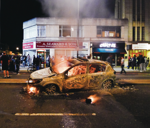 Tottenham High Road, N17 - by Nico Hogg