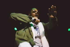 Future 1000px-42