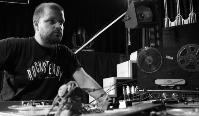 Radiophonic explorer Robin The Fog pulls out the sound world beneath the surface