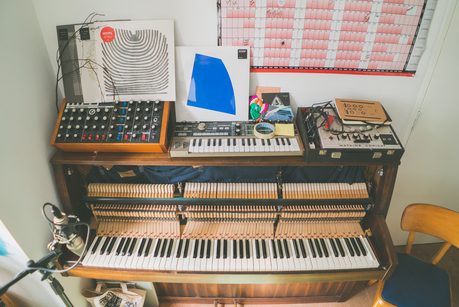 rival-consoles-by-pawel-ptak-01