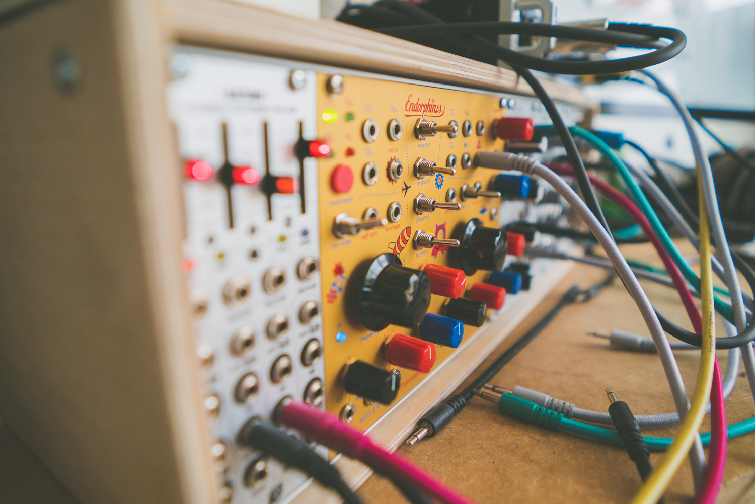 rival-consoles-by-pawel-ptak-13