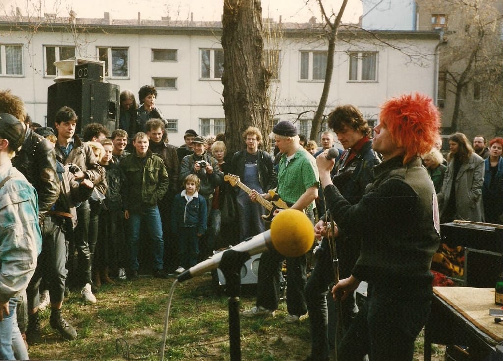 Die Toten Hosen, 1988