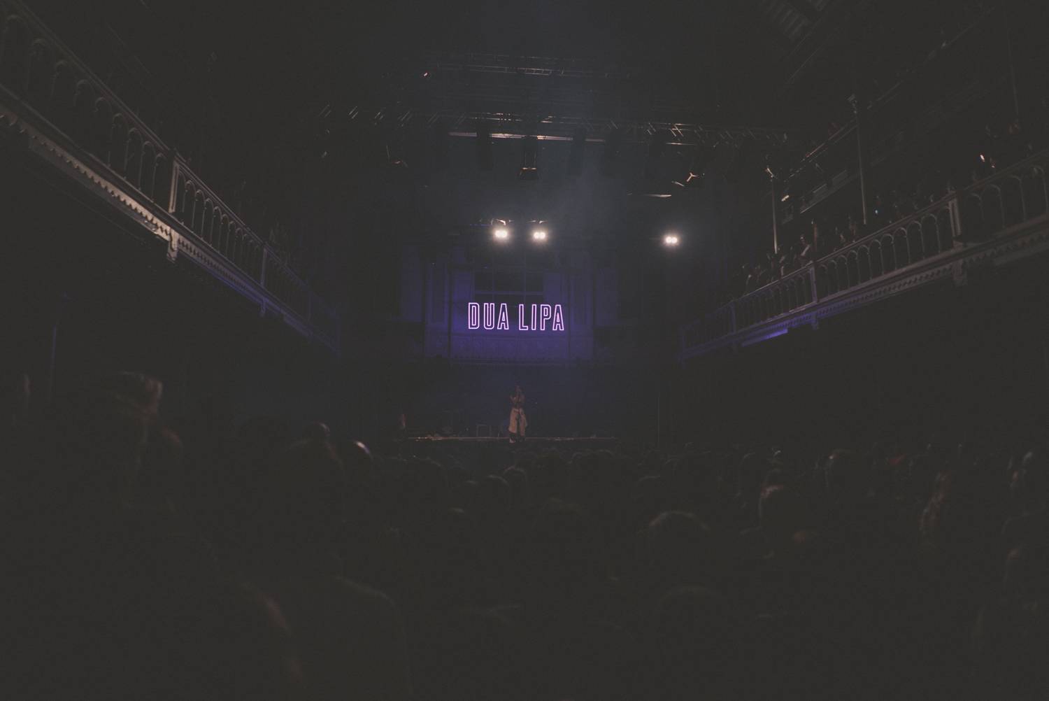 dua-lipa-amsterdam-by-pawel-ptak-20-of-38