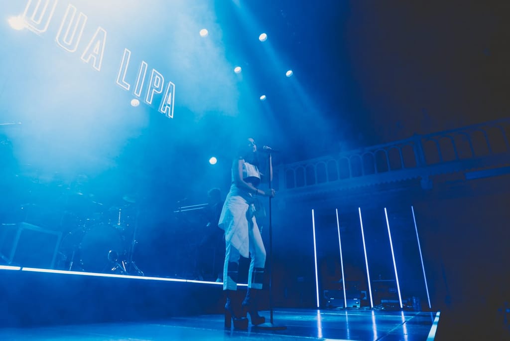 dua-lipa-amsterdam-by-pawel-ptak-23-of-38