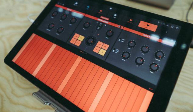 Ampify shows off its new Groovebox music studio app at Sónar 2017
