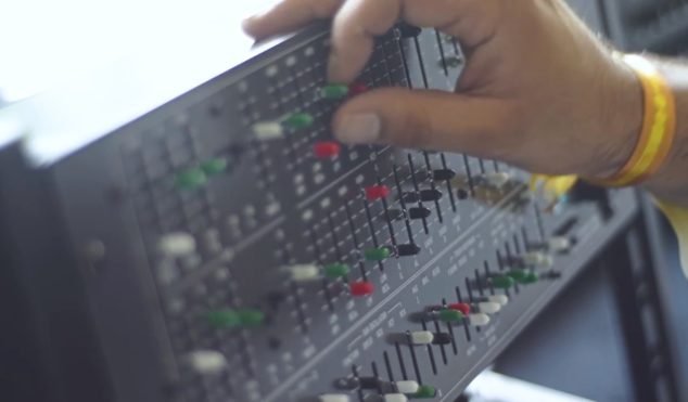 Watch the Blade Runner-inspired Deckard’s Dream synth in action