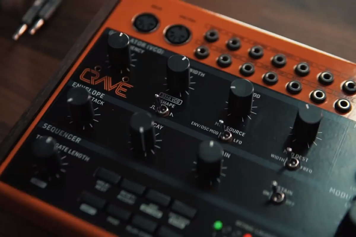 Behringer Crave