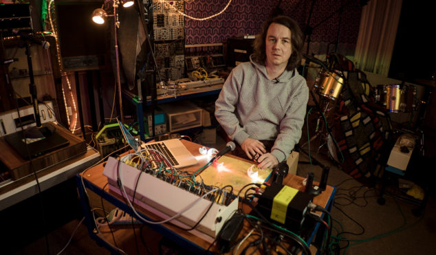 Leafcutter John – Against The Clock
