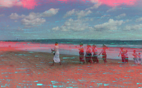 Stromboli soundtracks a gauzy aquatic dreamscape in Dive