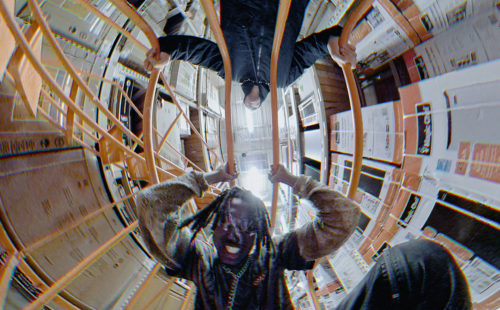 DÆMON joins forces with Endgame for kinetic VR visual, ‘Eye Teeth’