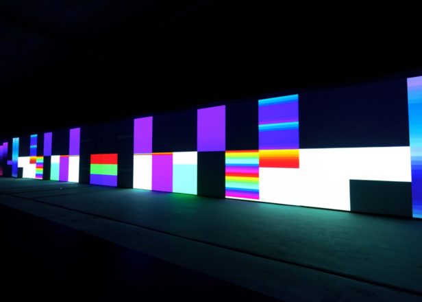 LUX: Carsten Nicolai – unicolor