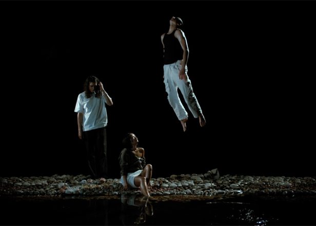 Caterina Barbieri, Ruben Spini and Iacopo Carapelli illuminate ‘Broken Melody’ visual